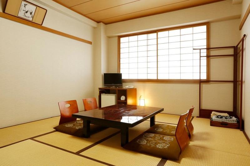 Hanazono Kaikan Kyoto Buitenkant foto