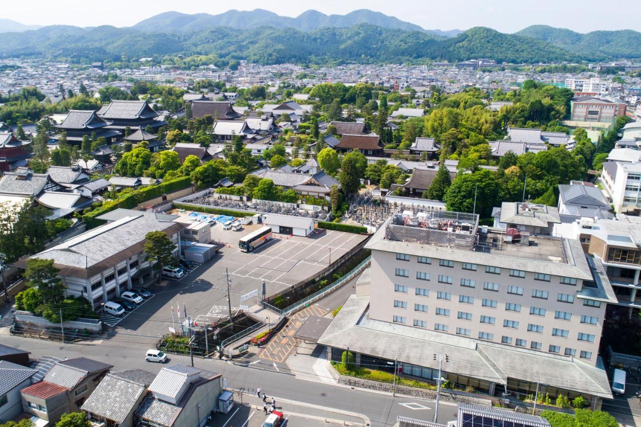 Hanazono Kaikan Kyoto Buitenkant foto